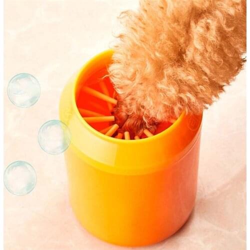 Dog Paw Cleaner Cup Soft Silicone Combs Pet Foot Washer Cup Paw Clean Brush Quickly Wash Dirty Cat Foot Cleaning Bucket