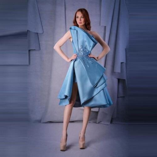 Unique Design Ruffles Evening Dresses Short Blue Beaded Appliques Side Split Strapless Prom Girls Party Gowns robe soire