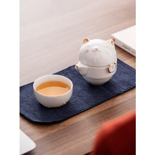 Japanese lucky cat one pot and two cups outdoor travel tea set portable bag ceramic Kungfu teapot small tea maker set teaware