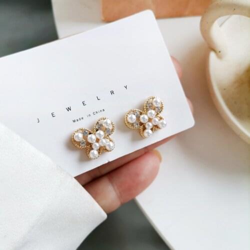 Sweet Simple Butterfly Shaped Clip Earrings Temperament Pearl Shinny Rhinestone Small Butterfly Clip Earrings No Piercing Women