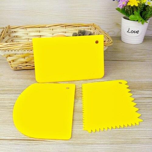 3 suit scraper scraping half cream cakes baking tools DIY sawtooth ladder pottery pastry