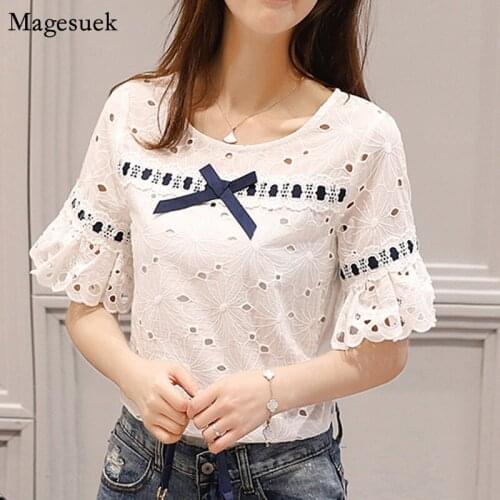 Korean New Fashion Hollow Lace Summer Blouse Women Solid Loose Crochet Floral Womens Shirt Casual Lady White Tops Blusas 0460