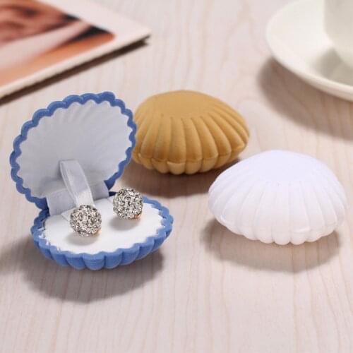 Cute Velvet Shell Shaped Jewelry Box Wedding Ring Box Earring Necklace Holder Jewelry Display Organizer Packaging Gift Box HZ013