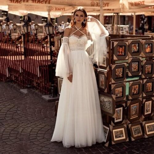 Boho Tull Wedding Dress 2021 Halter Sweetheart Princess Beach Bridal Dress With Sleeves Lace Wedding Gown Custom Made