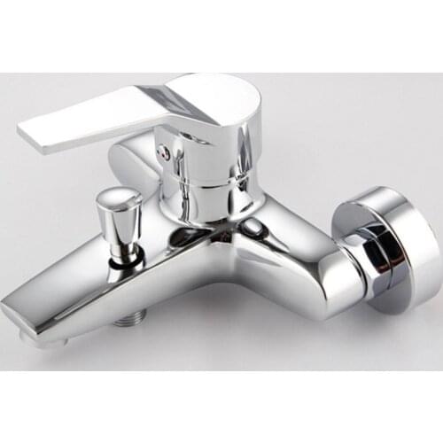 Wall Mounted Triple Bathtub Faucet Bathroom Shower Faucet Mixer Valve Control Water Tap Hot Cold Water Mixing Valve Nozzle Tap