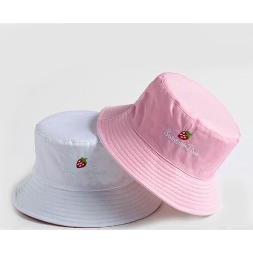 Hot Sale White Bucket Sun Hat Cute Strawberry Embroidery Alphabet Girl Fisherman Hat Ladies Foldable Outdoor Basin Hat M88
