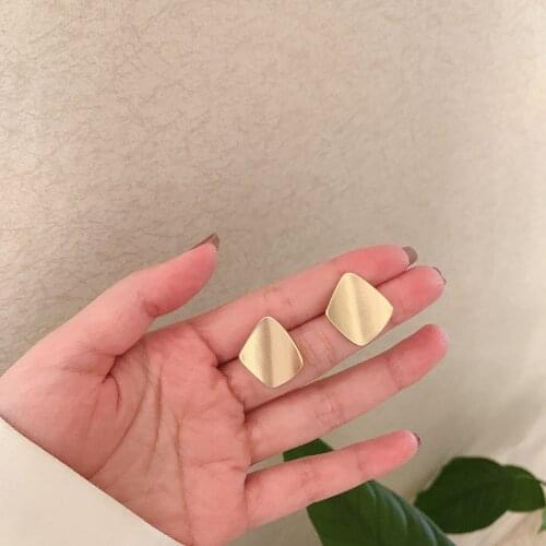 New Fashion Gold Color Matte Metal Stud Earrings Minimalist Irregular Earrings For Women Party Weddings Jewelry