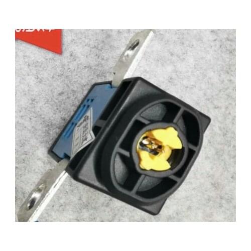 For Mercedes-Benz GLK320 GLK350 C180 C200 E300 E320 fuse box power off protector sheet