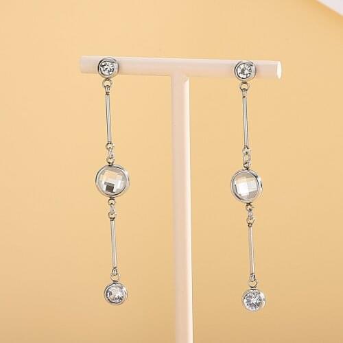 Noble Rhinestone Pendant Earrings Ladies Wedding Earrings Temperament Womens Jewelry New