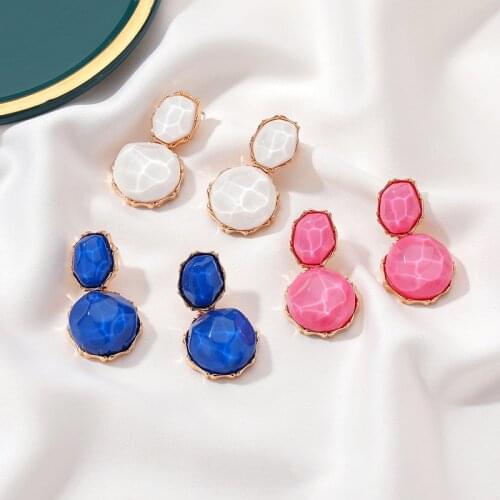 Retro Resin Acrylic Irregular Pendant Dangle Earrings Big Geometric Drop Earrings for Women Baroque Style Jewelry Gift