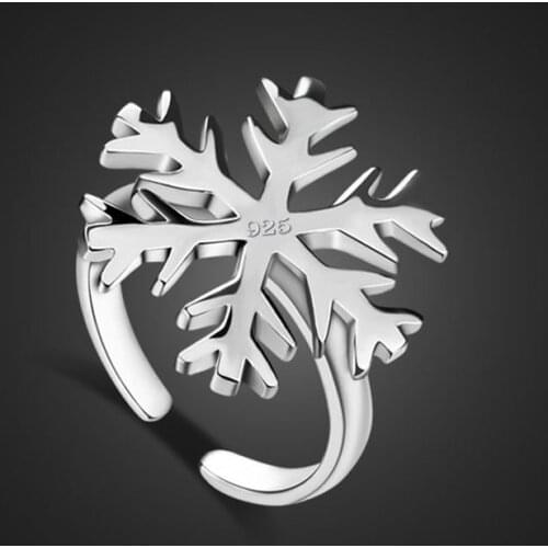 Christmas present. Fashion beautiful snowflake ring. Solid 925 sterling silver adjustable size ring for women. silver jewelry