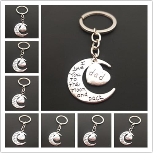 Fashion The Family Member Moon Letters Keychain Dad Mom Sister Brother Keychain Key Ring For Gift