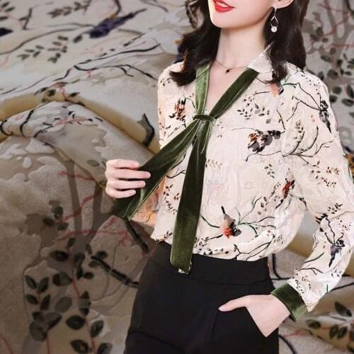 Apricot bottom birds burnt-out velvet fabric for dress ткань хлопок ткани bazin riche getzner african фатин tissu telas tissus