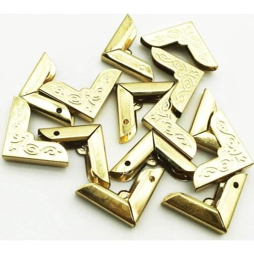 50PCS/Lot 20X20X4mm Golden Metal Book Corners For Photo Albums Menus Folders DIY Scrapbooking Decor Corner Protectors WD0299