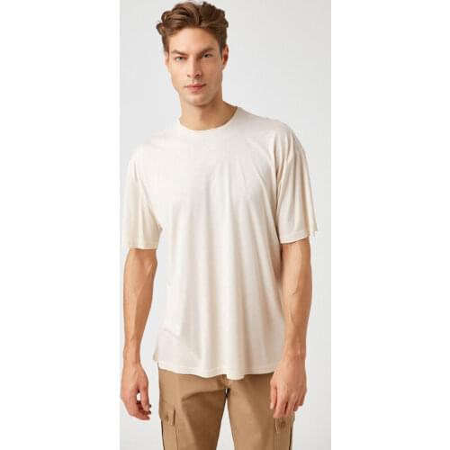 Varetta Oversized Men's T-Shirts