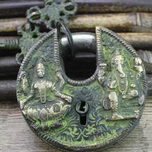 Rare Chinese old style big Brass Carved lock, with 2 keys metal handicraft Home decorations