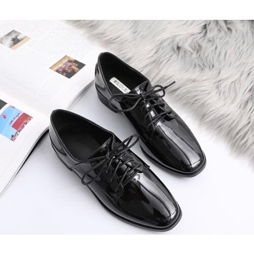Japanned leather lace up brogue shoes woman British square toe leather flats retro female flat derby shoes woman single creepers