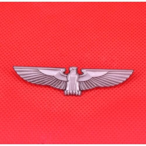 Eagle enamel pin bird brooch retro hawk badge animal jewelry antique gift men shirt jackets accessories