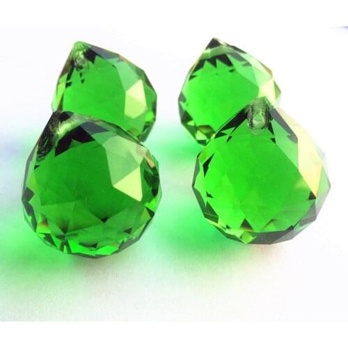 94Pcs/lot 30mm Green Faceted Glass Crystal Balls for Chandeliers Crystal Hanging Pendants Lighting Suncatcher parts Decoration