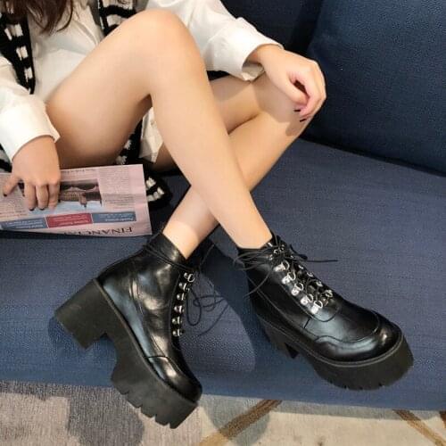 Chunky Platform Ankle Boots for Women Height Increasing Metal Buckle Black Short Boots Woman Autumn Winter Punk Booties LJB189