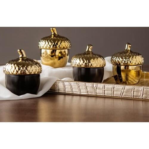 European Creative Ceramic Pine Cone Storage Jar Art Luxury Golden Small Objects Candy Sealed Jar Home Decoration Christmas Gift