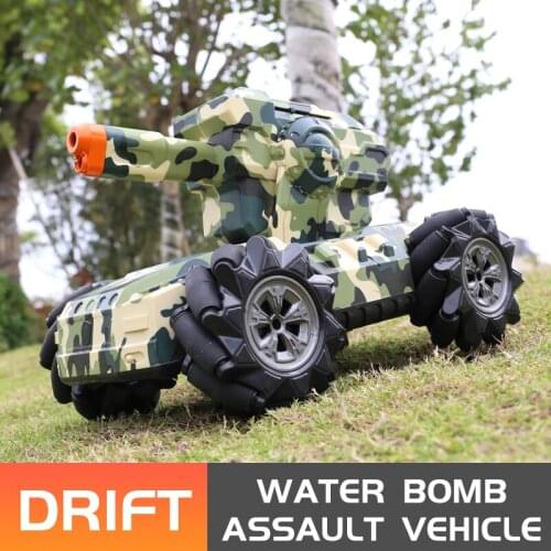 2020 new rc car 1:12 4WD rc car 2.4hz battle game tank launches water bomb gesture induction drift rc car