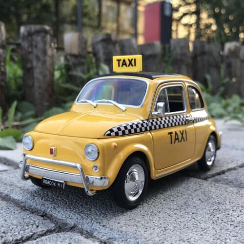 1:24 Nuova Fiat 500\1999 Ford Crown Victoria Taxi Simulation Metal Toy Car Model Diecast Alloy Toy Car Childrens Gift Collection