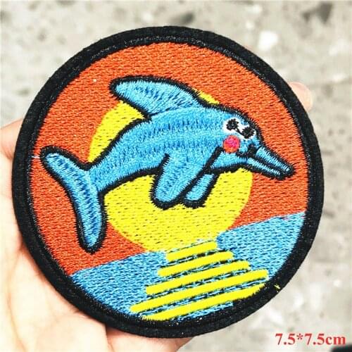 10Pcs Cute Dolphin Sun Seaside Embroidery Sew On Patches Sewn Applique Badge Craft Embroidered DIY For Clothes Trousers Sticker