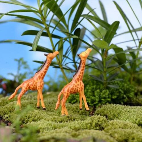 1/2PcsPortal Miniature Giraffe Deer Lovely Animals For Garden Home Decoration Little Mini Toys Diy Accessories Bonsai FiguresNEW