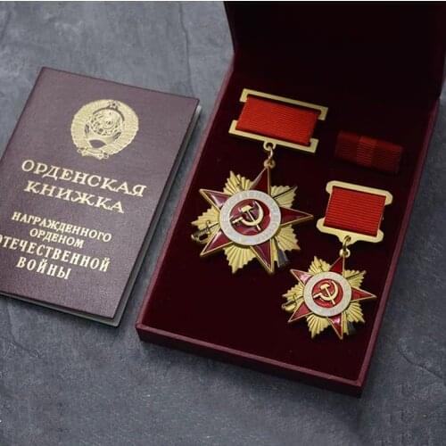 Top Quality 2PCs Soviet Union USSR CCCP Badges 1942th Patriotic Hero Labor Venus Lenin Red Flag Medals Souvenir Gifts
