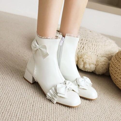 Lolita Little Princess All-Match Female Short Boots Lace Edge Folds Zipper Oversized Ankel Boots Short Plush Winter School Shoes