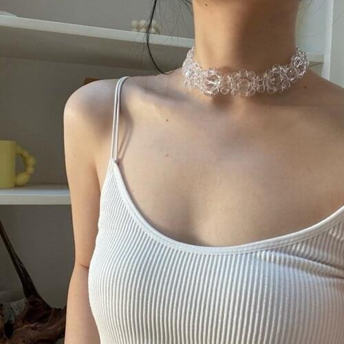 Transparent Crystal Beaded Flower Magnetic Buckle Choker Fashion Design 2021 Summer New Short Necklace Jewelry for Women Girl