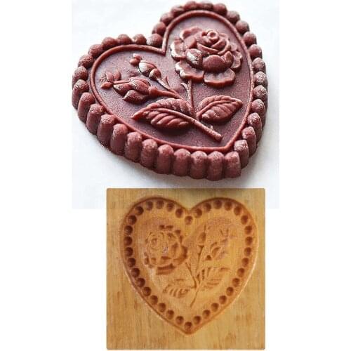 Shortbread Mold Raspberry Love Heart Carved Wooden Gingerbread Cookie Mold Kitchen Cutte DIY Biscuit Fondant