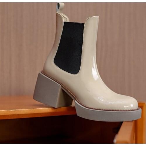 Osunlina Woman Fashion Ankle Boots Patent Leather Round Toe Square Block Heels Comfortabl Quality Lady Short Boots Autumn Winter