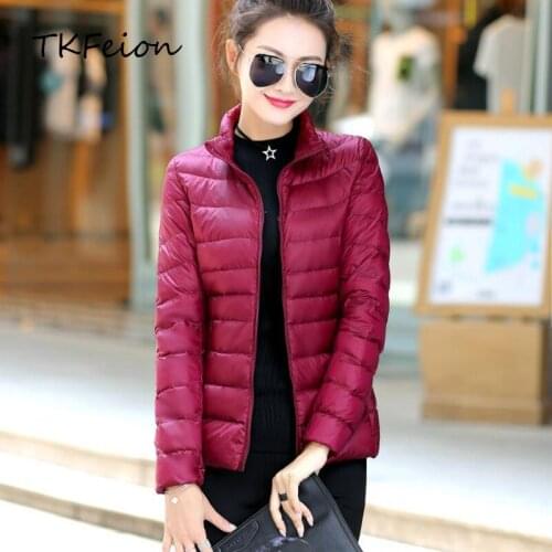 2020 Women Burgundy Coats Jackets Autumn Spring Warm Cotton Padded Parkas Ladies Striped Slim Jackets Female Short Zipper Coats
