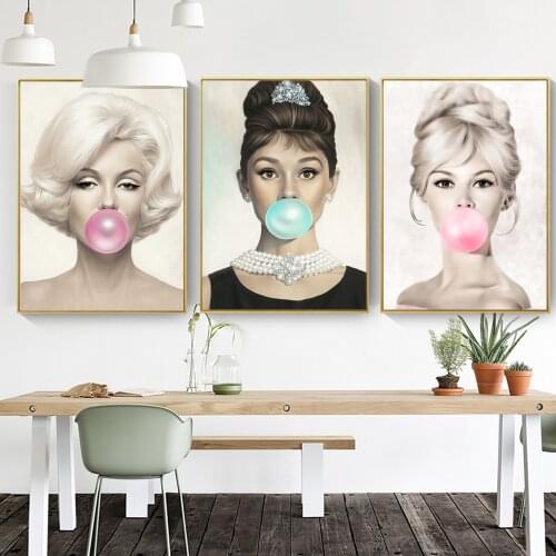 Nordic Wall Art Audrey Hepburn Girl Pink Bubble Gum Stars Canvas For Girls' Room Posters&Prints Painting Pictures Home Decor