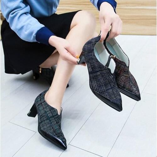 Female fashion elegant high heels Pointed plaid fabric Spring shoes Sexy woman designer women shoes zapatos tacon mujer U28-18