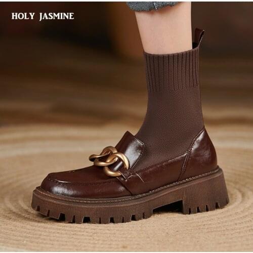 2021 Fashion Women Designer Boots Genuine Leather Women Platform Heels Boots Round Toe Solid Fall Shoes Women Winter Women Boots