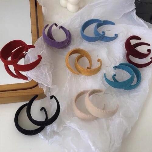 Vintage Earrings Jewelry C-shaped Flocking Korean Version of Autumn and Winter Plush Color Half Circle 2021 New Trendy