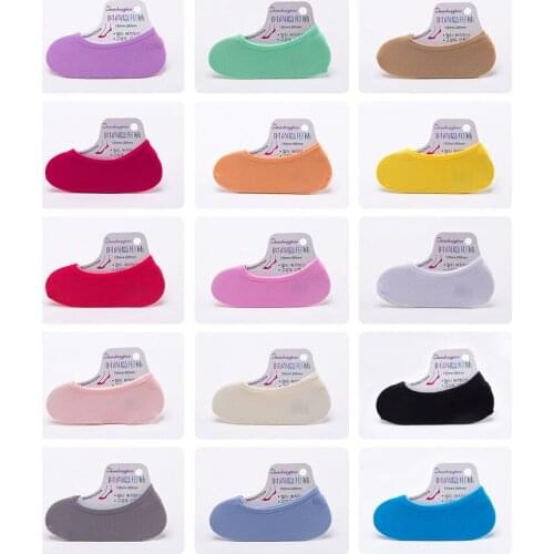 2020 New Summer 20Pairs Childrens Socks Girls Candy Color Magic Socks Velvet Silicone Stealth Short Stock13cm-26cm Sock