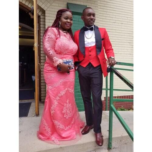 Custom Made Groomsmen Red and Black Groom Tuxedos Shawl Lapel Men Suits Wedding Best Man ( Jacket+Pants+Bow Tie+Vest ) C662