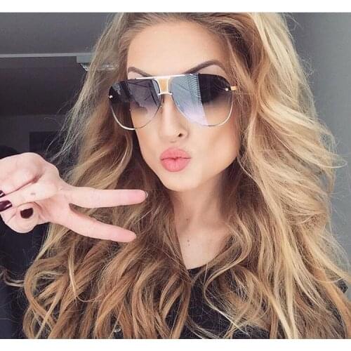 Classic Brand Design Sunglasses for Women Oversized Metal Frame Coating Goggle Punk Sun Glasses Female UV400 Oculos De Sol 1069T