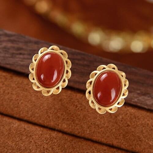 S925 Sterling Silver Gold-Plated Southern Red Agate Personalized Retro Hollow-out Decorative Womens Classic Simple Jade Stud Ea