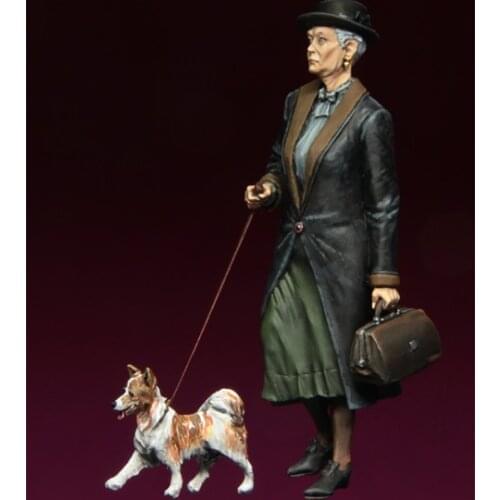 1/35 Resin Figures Model Kit-C196 Elderly Lady With Pet dog Unassembled unpainted