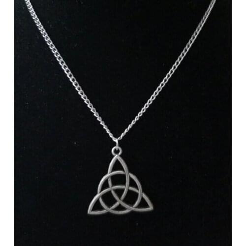 New Fashion Vintage Triquetra Trinity Knot Charm Pendants Necklace Irish Knot Pagan For Women&Men Jewelry DIY Fast shipping