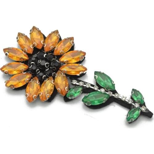 20pcs sequins Rhinestones beads flowers appliques patches brooch for clothes shoes and bag