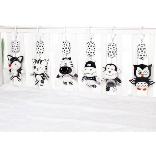 Newborn Stroller Black And White Wind Chime Bells Soft Plush Rattle Toy Crib Hanging Bell Car Seat Travel Educational Toy Gift