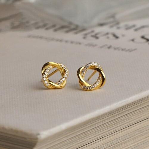 Simple Temperamental Double Circle Cross Twist Stud Earrings Trend Exquisite Compact Earrings For Women Party Jewelry Gifts