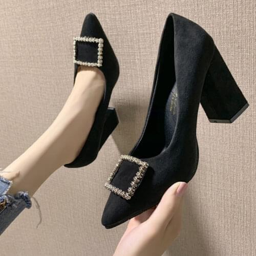 Sexy Rhinestone Buckle Femeninas High Heels Summer Round Toe High Heels Female Square Heel Summer Shoes Women Pumps Sandals