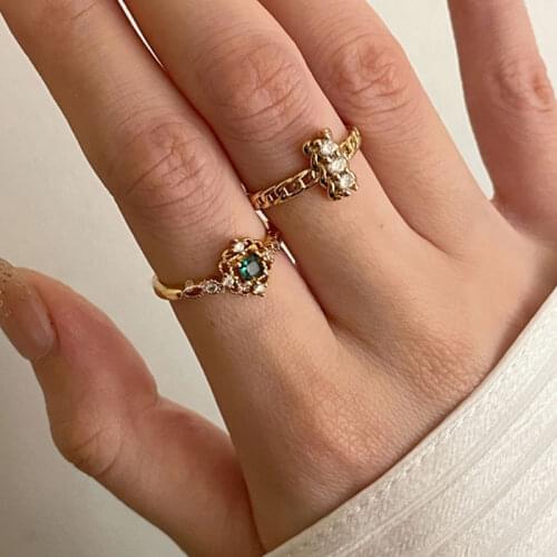 VENTFILLE 925 Sterling Silver Retro Inlaid Emerald Ring Luxury Temperament Wedding Jewelry Party Gifts 2021 New